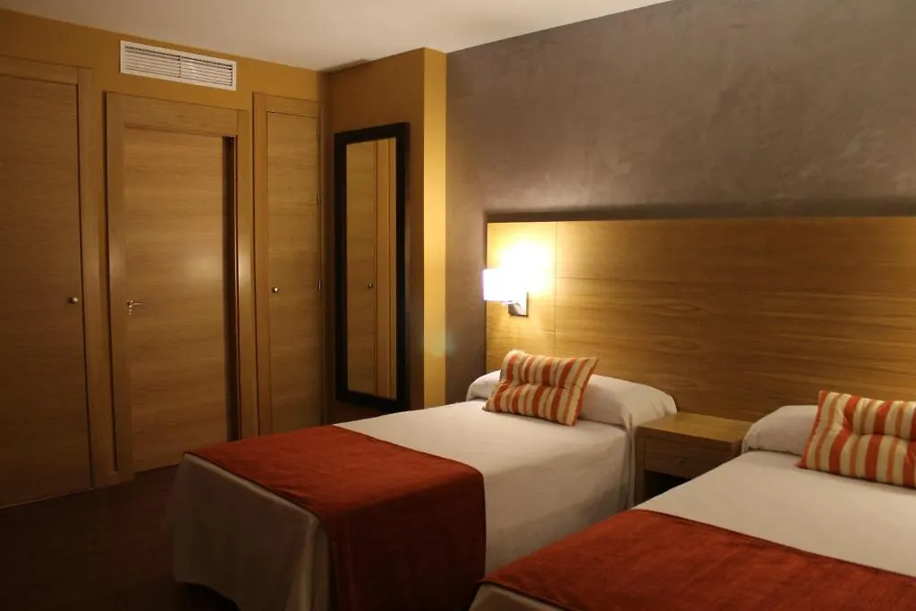 Hotel Carmen La Cala De Mijas 2*,